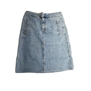 Liz Claiborne- LizWear Jeans - 2 Petite- 2 Pocket Jean Skirt